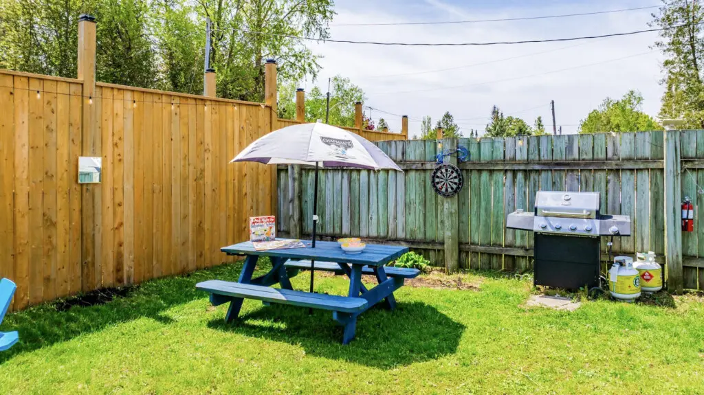 6e8380f8141ca939250d7e822cb84033 (1)