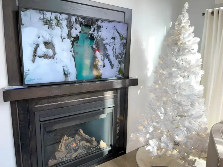 Panchos Porch lakeview beachfront cottage vacation rental pet friendly 4bedroom bayfield goderich grand bend lake huron ontario cottage rental 2