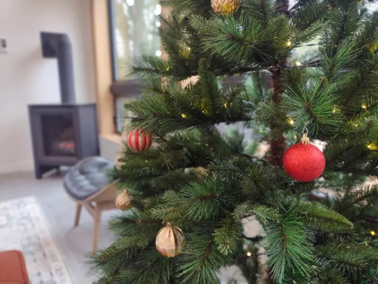 Poplar Woods lakeview beachfront cottage vacation rental pet friendly 3bedroom bayfield goderich grand bend lake huron ontario cottage rental 39