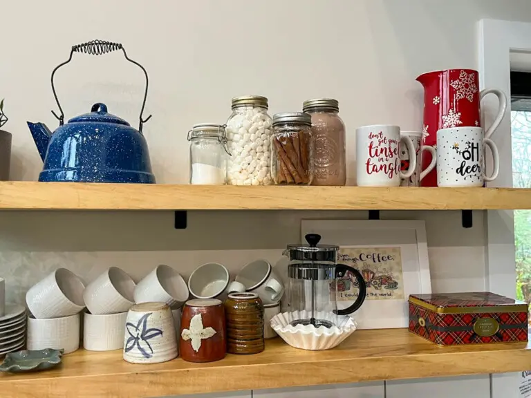 Poplar Woods lakeview beachfront cottage vacation rental pet friendly 3bedroom bayfield goderich grand bend lake huron ontario cottage rental 46