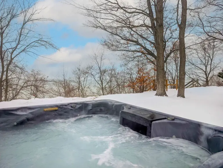 Sunset Serenity lakeview beachfront cottage vacation rental pet friendly 3bedroom bayfield goderich grand bend lake huron ontario cottage rental 2